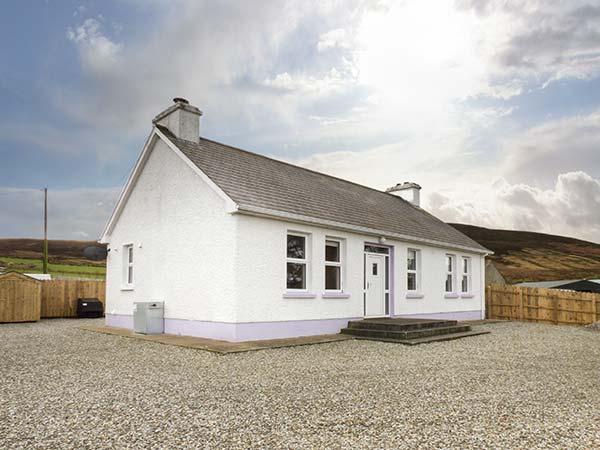 Holiday Cottage Reviews for Umgall Cottage - Holiday Cottage in Malin Head, Donegal