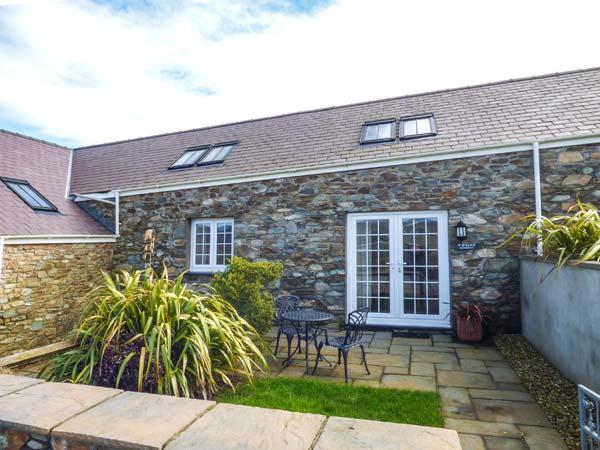 Holiday Cottage Reviews for Y Wylan - Self Catering in Holyhead, Isle of Anglesey