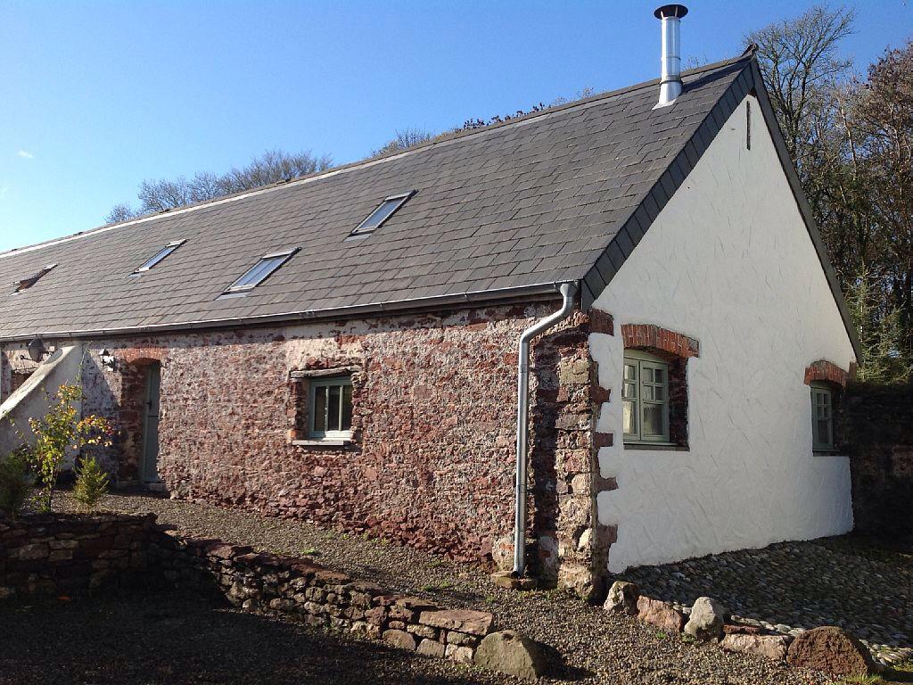 Holiday Cottage Reviews for Wagtail Cottage - Self Catering in Pembroke, Pembrokeshire