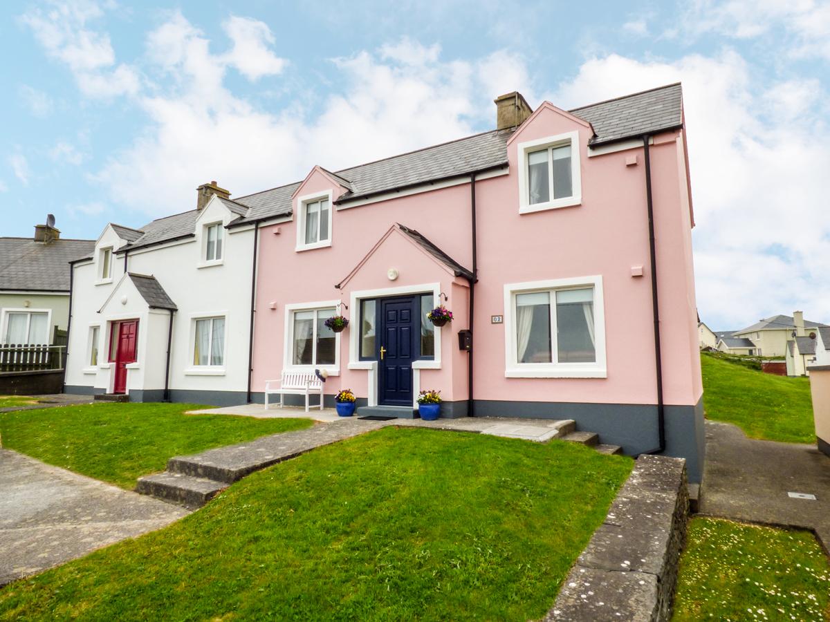 Holiday Cottage Reviews for Molly's Cottage - Holiday Cottage in Lahinch, Clare