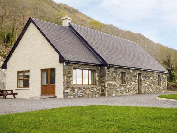 Holiday Cottage Reviews for Kilbride Maison - Holiday Cottage in Clonbur, Galway