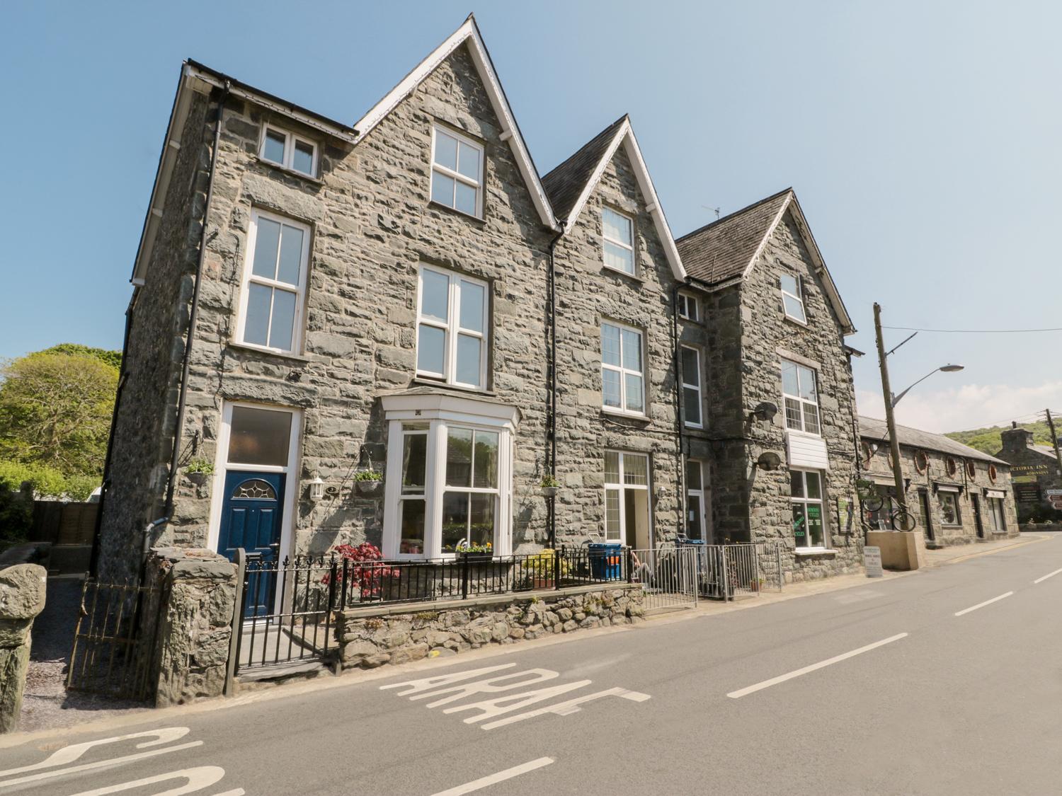 Holiday Cottage Reviews for Angorfa - Holiday Cottage in Llanbedr, Gwynedd