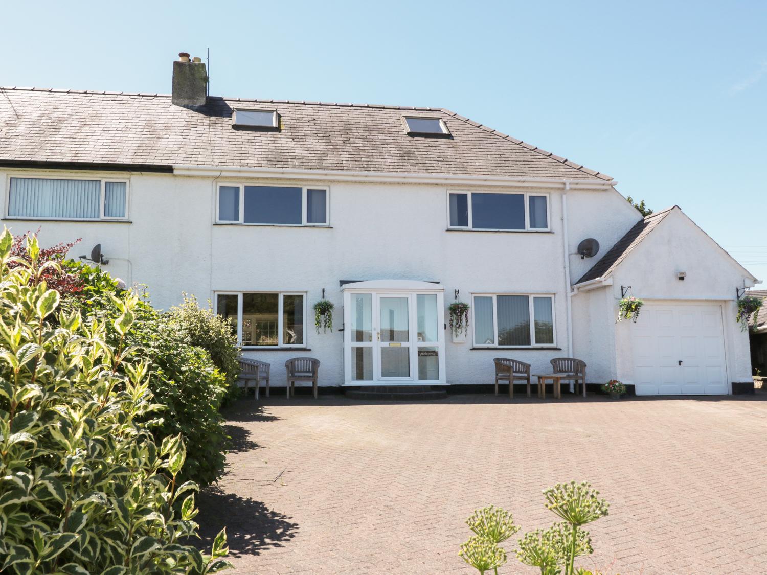 Holiday Cottage Reviews for Cranford - Self Catering Property in Benllech, Isle of Anglesey
