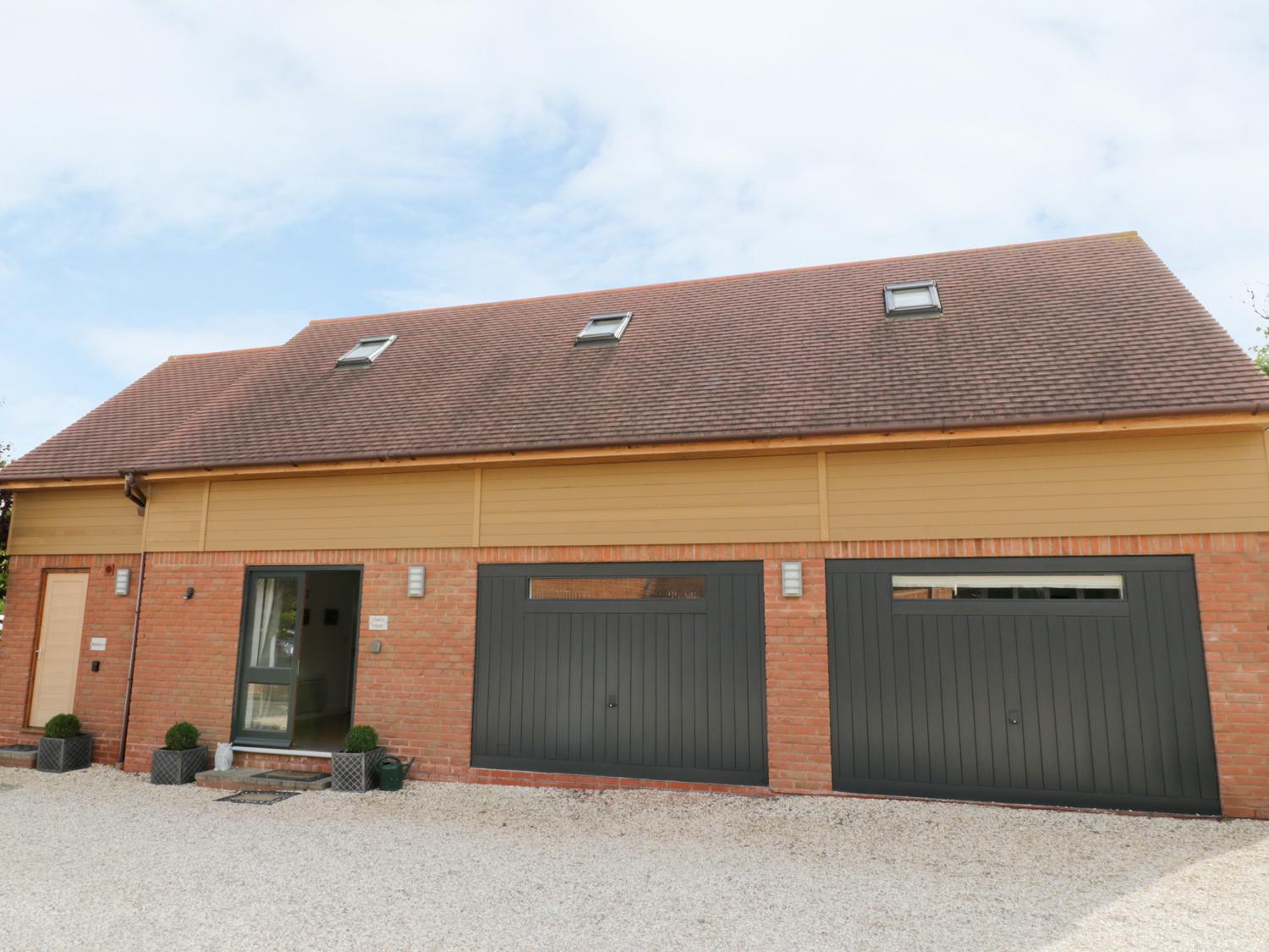 Holiday Cottage Reviews for Owl's Hoot - Self Catering Property in Stratford upon Avon, Warwickshire