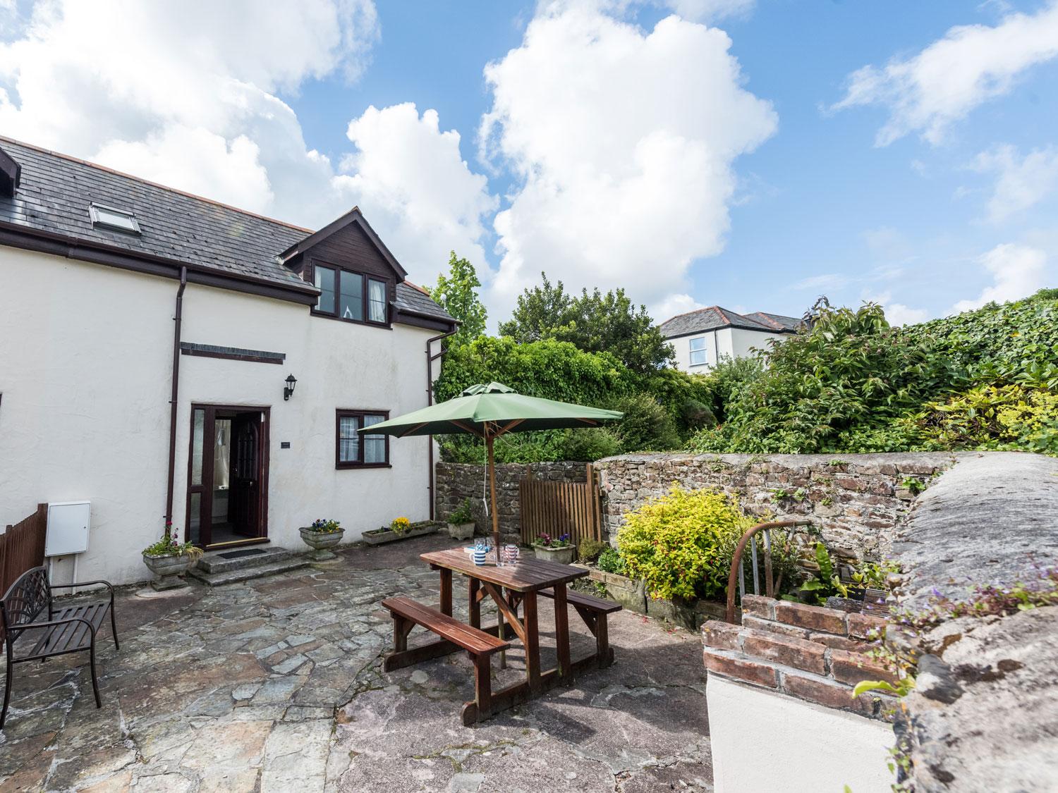 Dairy Cottage, Bude, Cornwall inc Scilly Self Catering Property Reviews