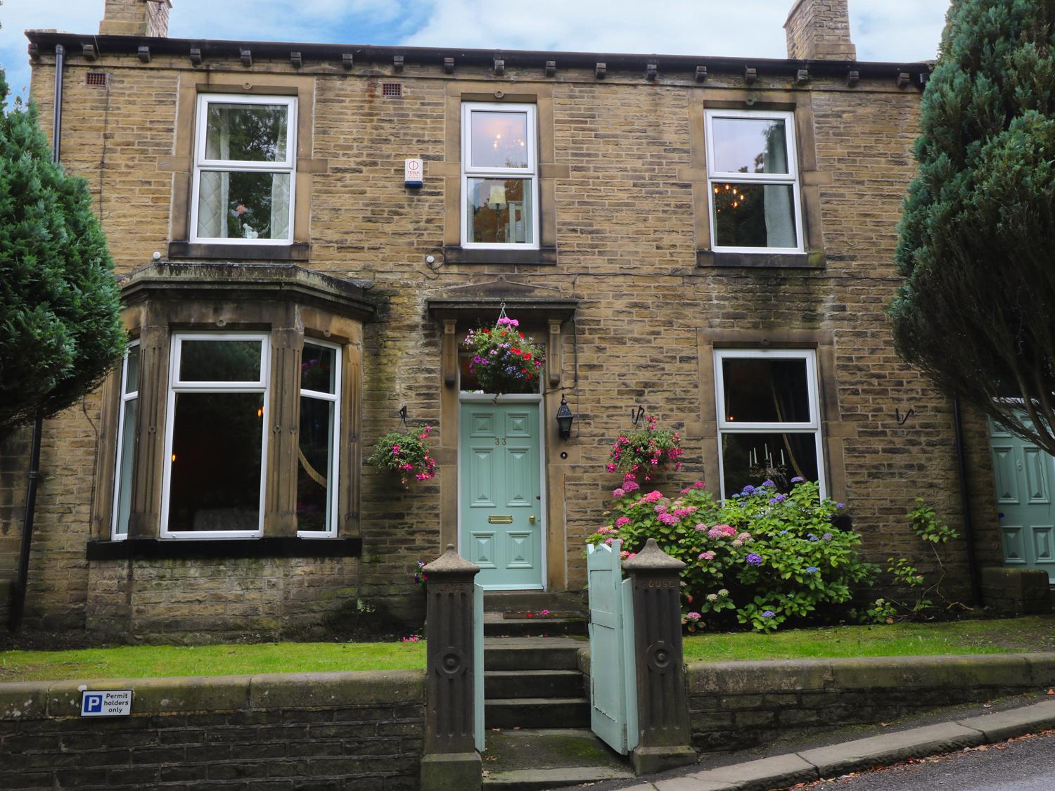 Holiday Cottage Reviews for Park House - Cottage Holiday in Haworth, West Yorkshire