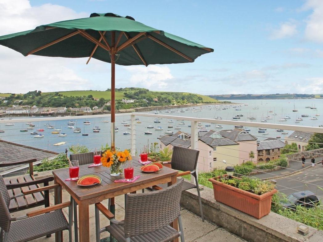 Holiday Cottage Reviews for Pennant Cottage - Self Catering in Falmouth, Cornwall inc Scilly