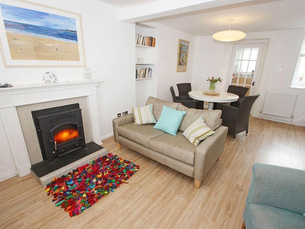 Mazey Cottage