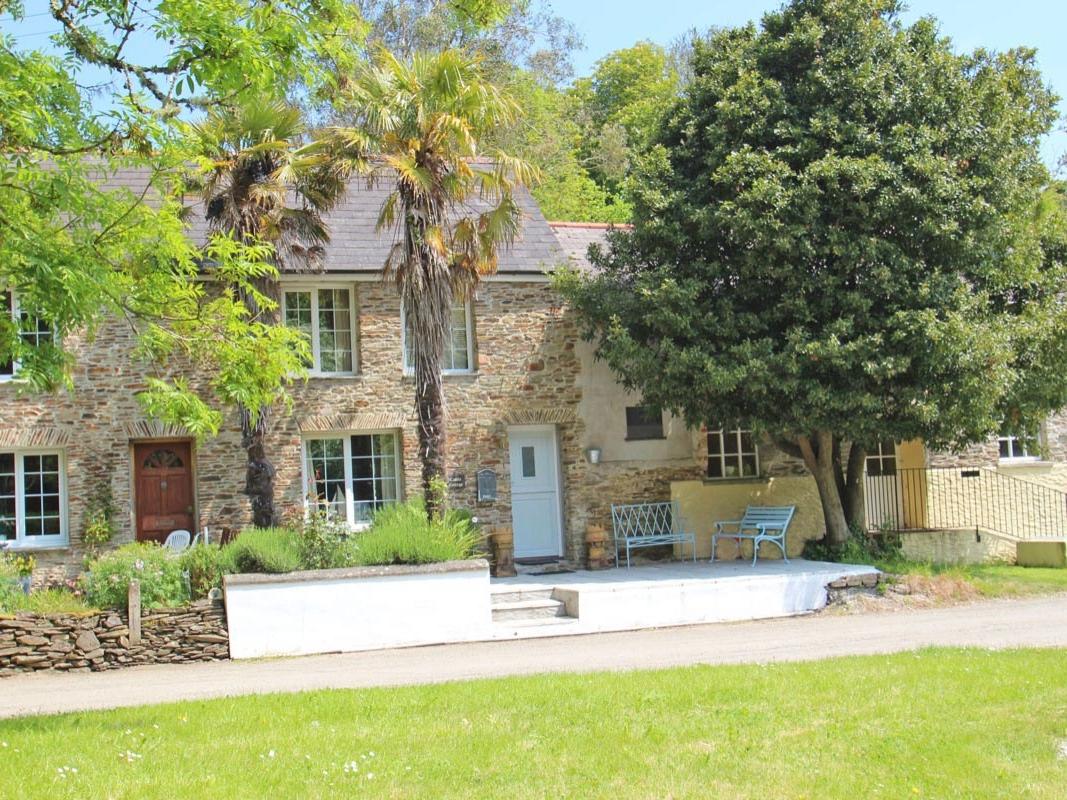 Castle Cottage