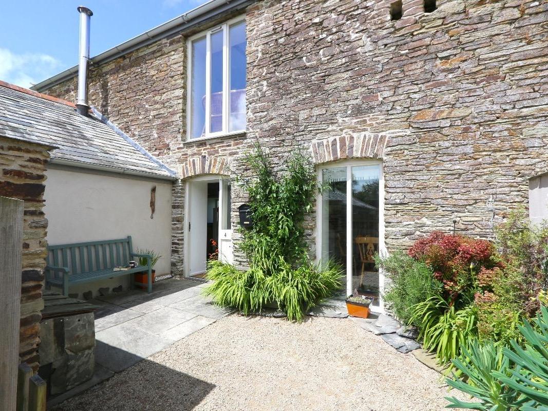 Holiday Cottage Reviews for Sundowner - Holiday Cottage in Wadebridge, Cornwall inc Scilly