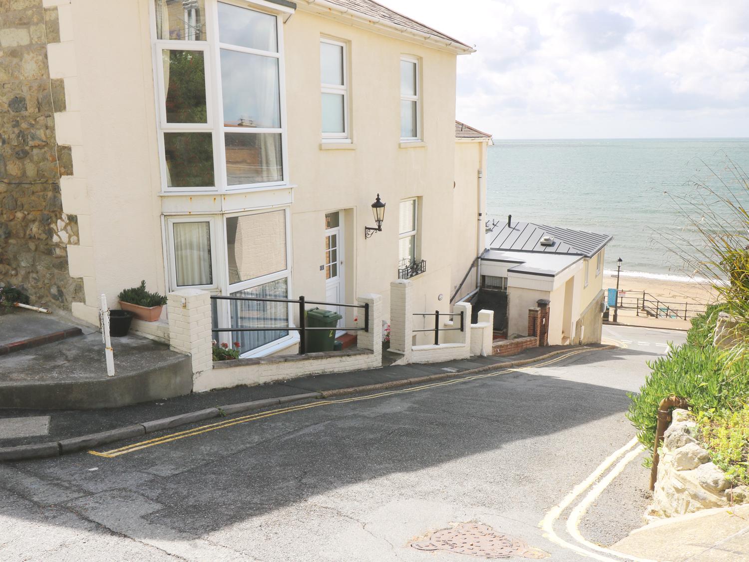 Holiday Cottage Reviews for Seaside - Holiday Cottage in Ventnor, Isle of Wight