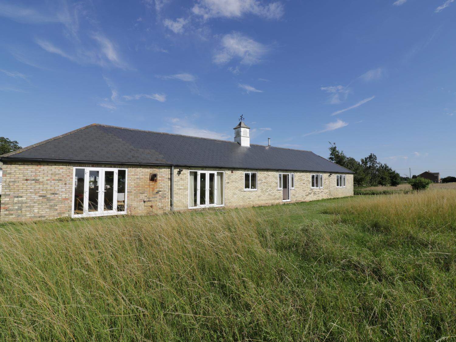 Holiday Cottage Reviews for The Stables - Cottage Holiday in Wicken, Cambridgeshire