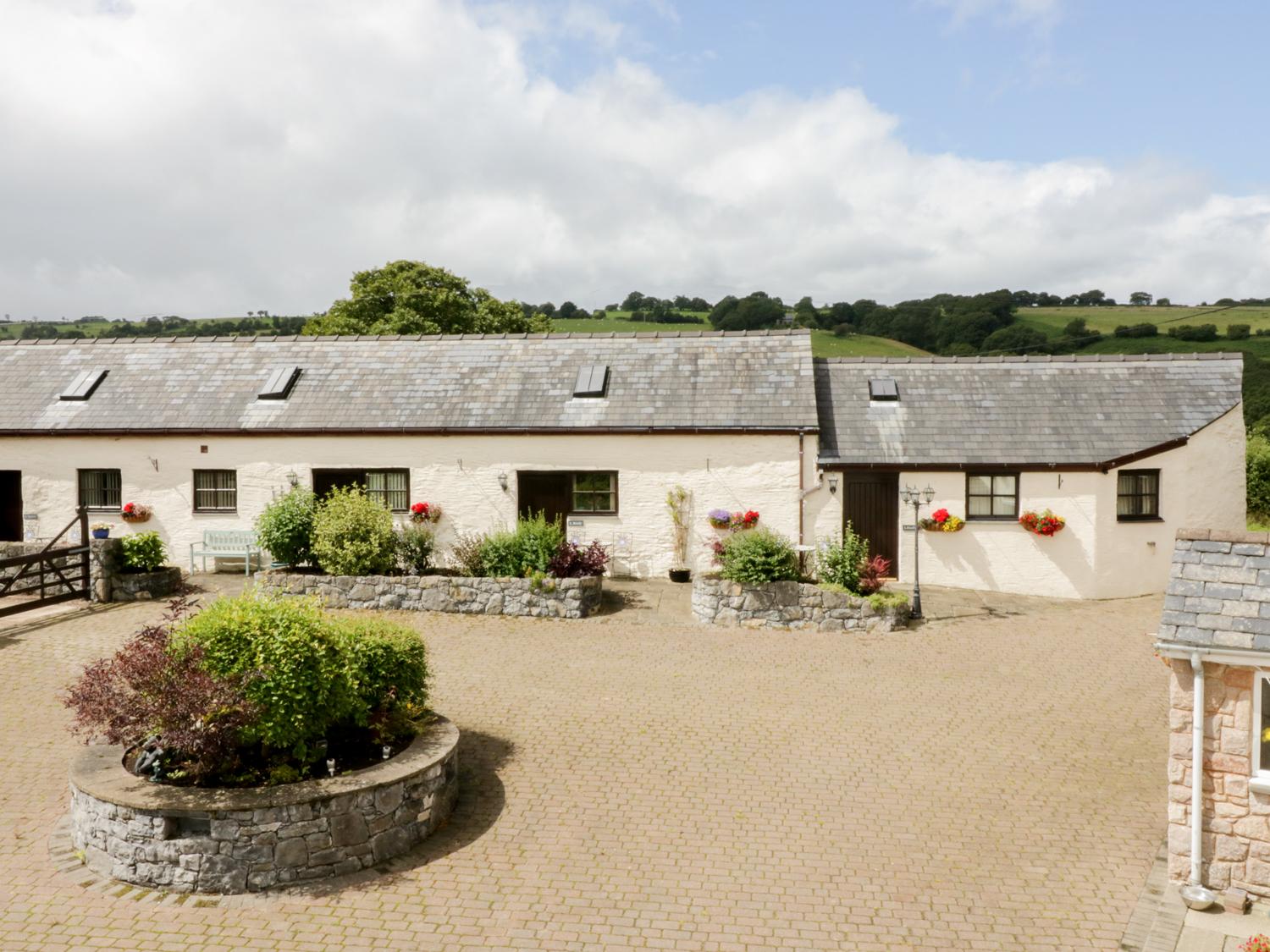 Holiday Cottage Reviews for Stabal - Holiday Cottage in Betws Y Coed, Conwy