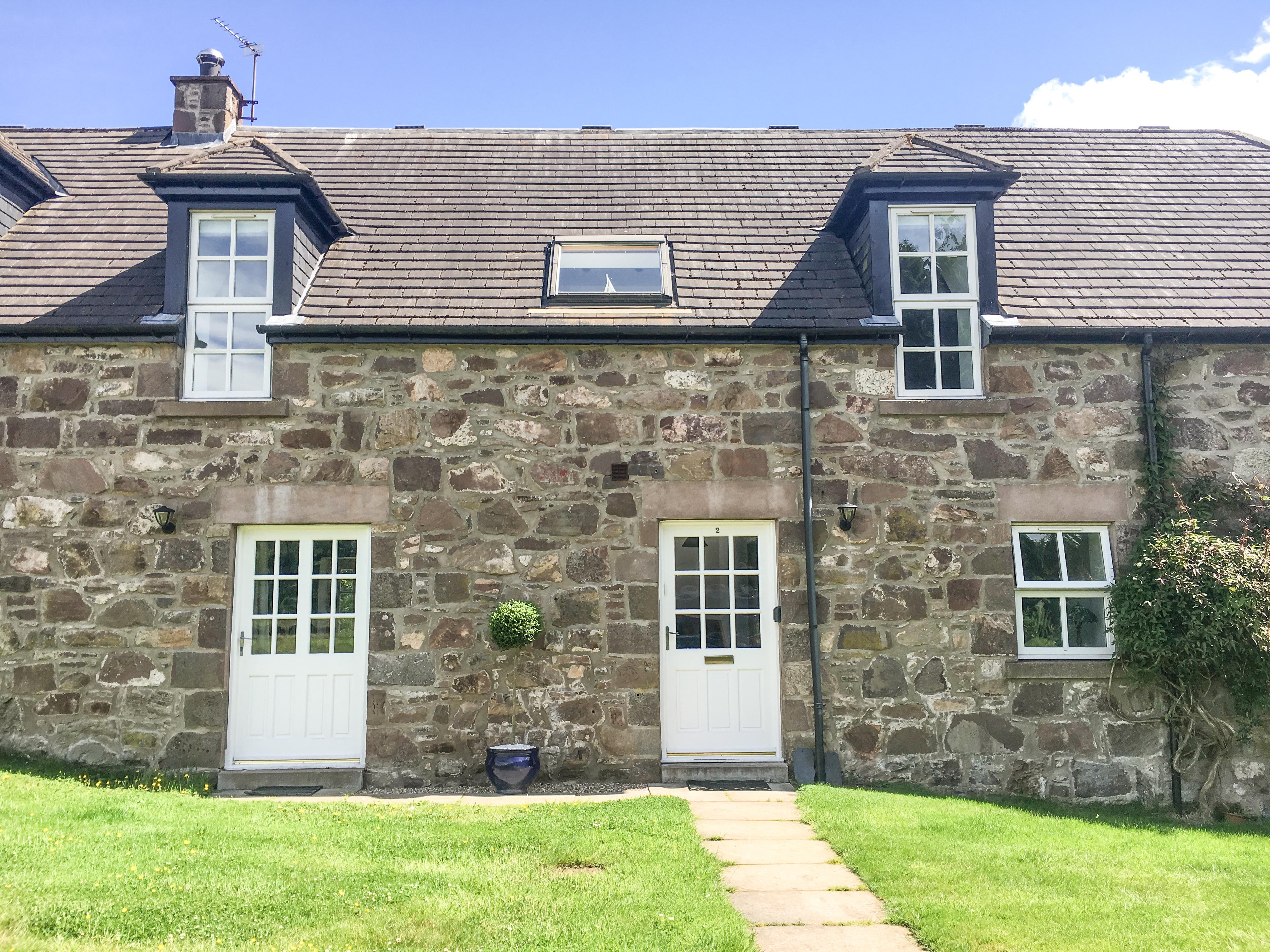 Holiday Cottage Reviews for Dunnottar Woods House - Holiday Cottage in Aberdeen, Aberdeenshire