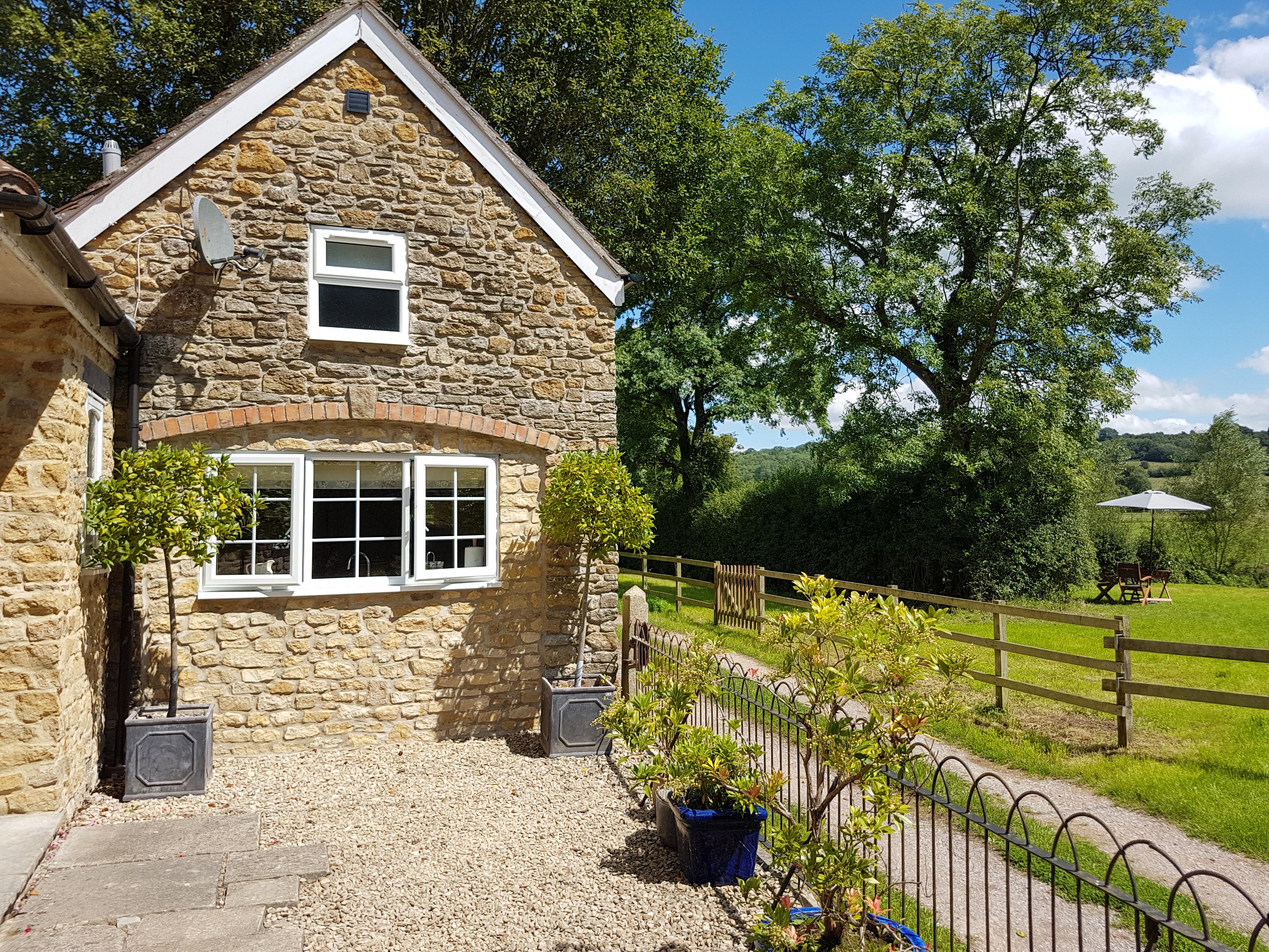 Holiday Cottage Reviews for The Retreat - Cottage Holiday in Wincanton, Somerset