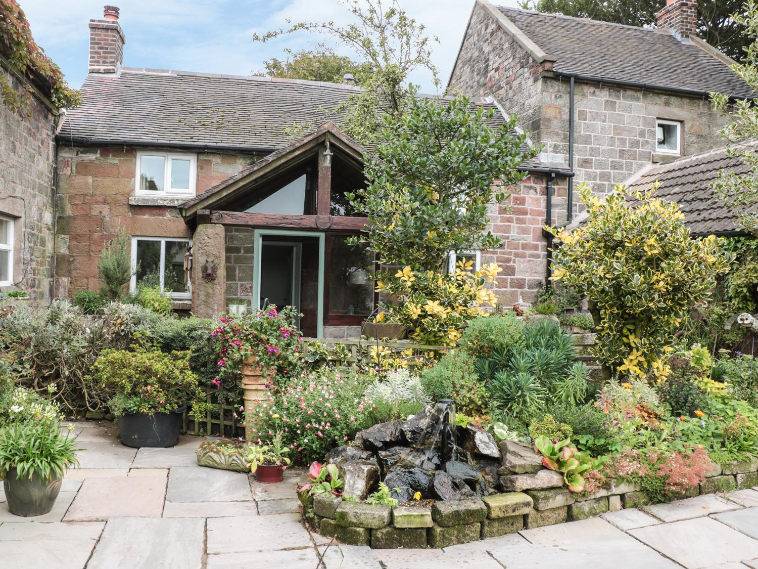 Holiday Cottage Reviews for Butterlands Farmhouse - Cottage Holiday in Leek, Staffordshire