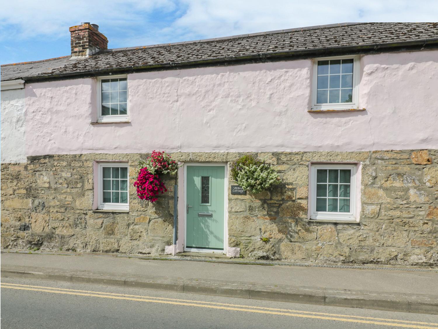 Holiday Cottage Reviews for Verano Cottage - Self Catering Property in Newquay, Cornwall inc Scilly