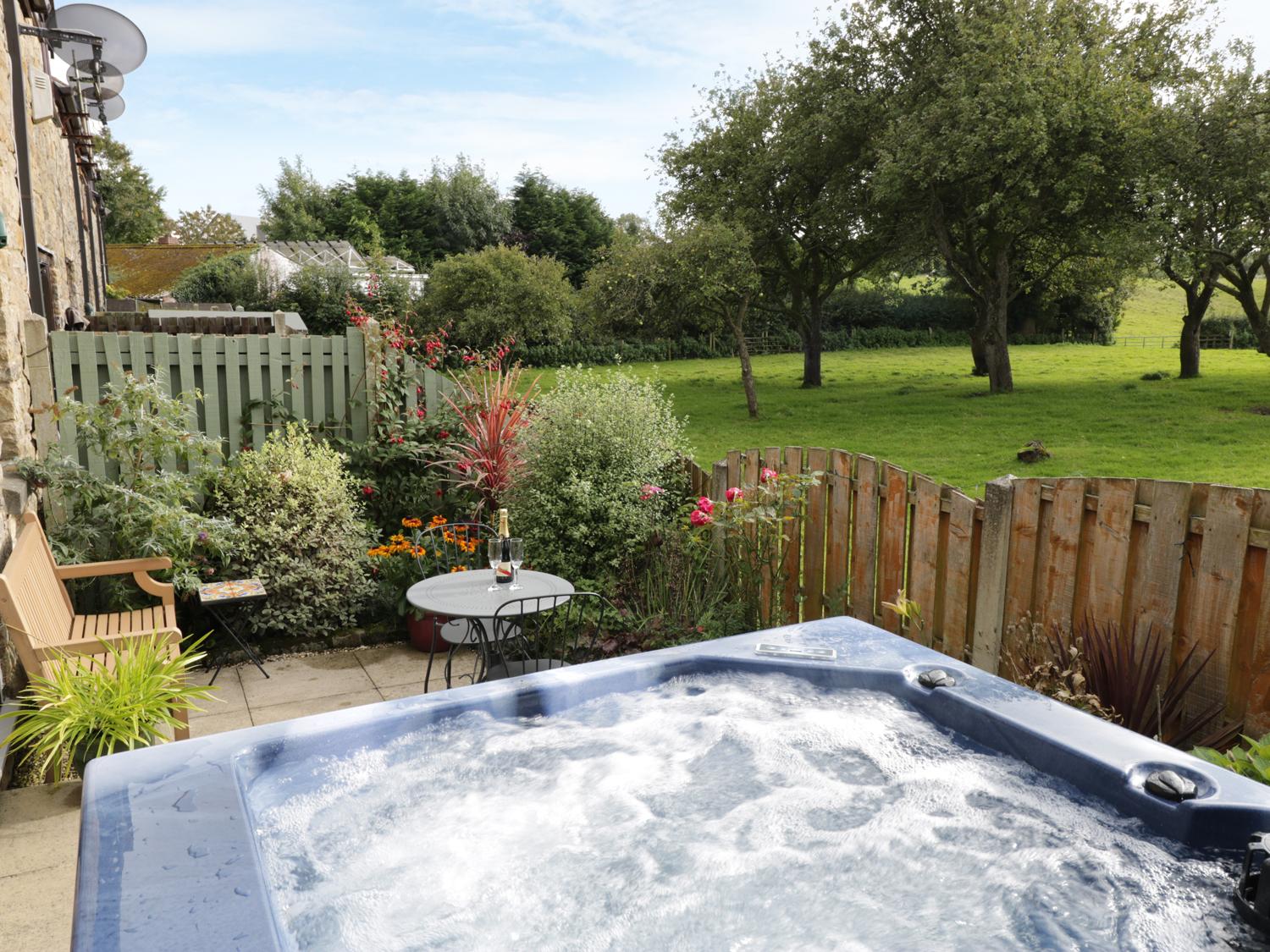 Holiday Cottage Reviews for Apple Tree Cottage - Self Catering Property in Forton, Lancashire