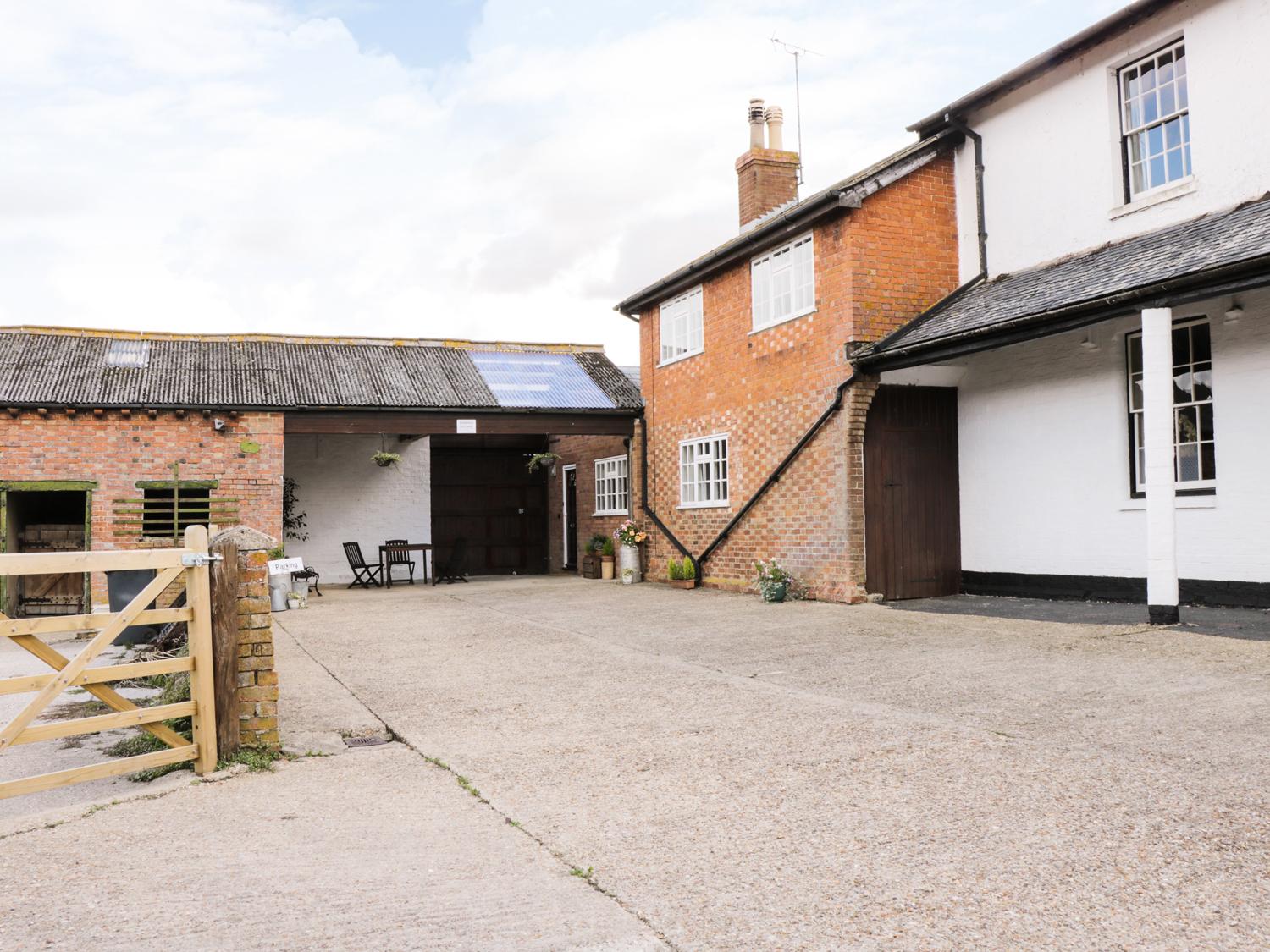 Holiday Cottage Reviews for Redwood Cottage - Self Catering Property in Kimbolton, Bedfordshire
