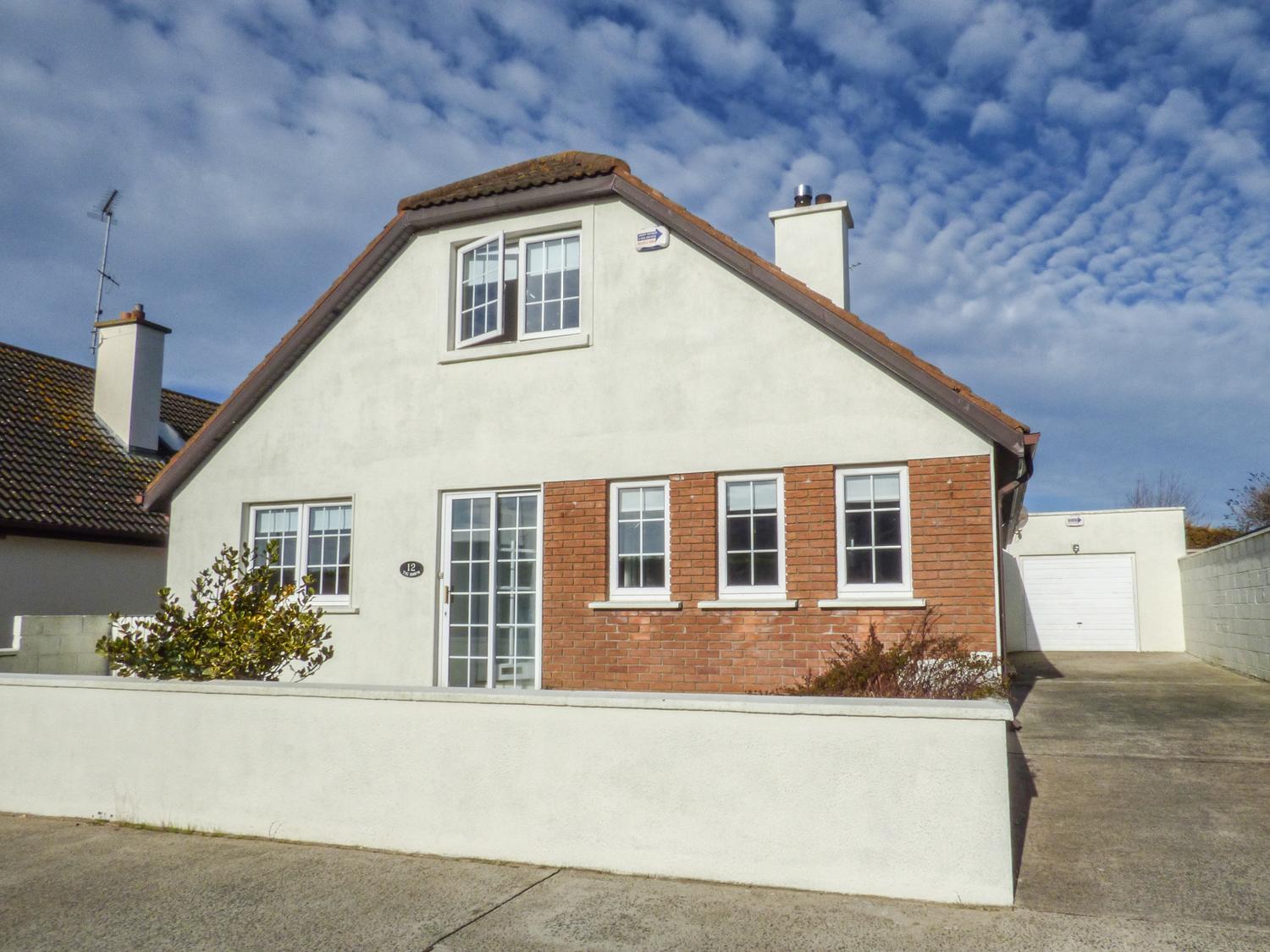 Holiday Cottage Reviews for Tigh Bawn - Holiday Cottage in Rosslare Strand, Wexford