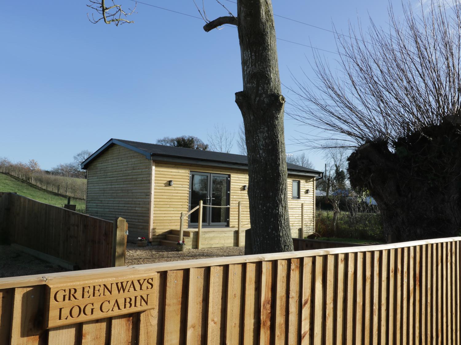 Holiday Cottage Reviews for Greenways Log Cabin - Holiday Cottage in Gloucester, Gloucestershire