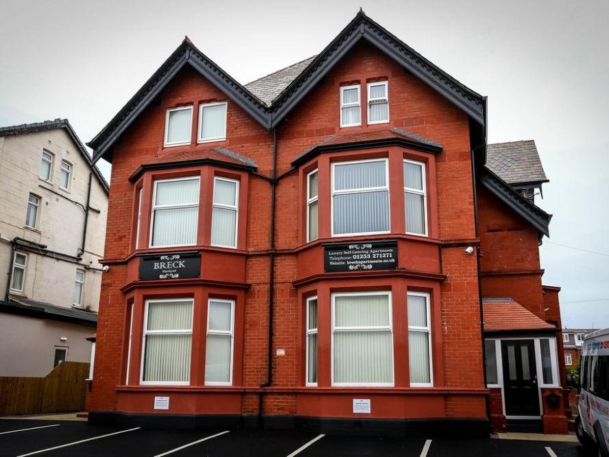 Holiday Cottage Reviews for Breck Apartment 1 - Holiday Cottage in Blackpool, Lancashire