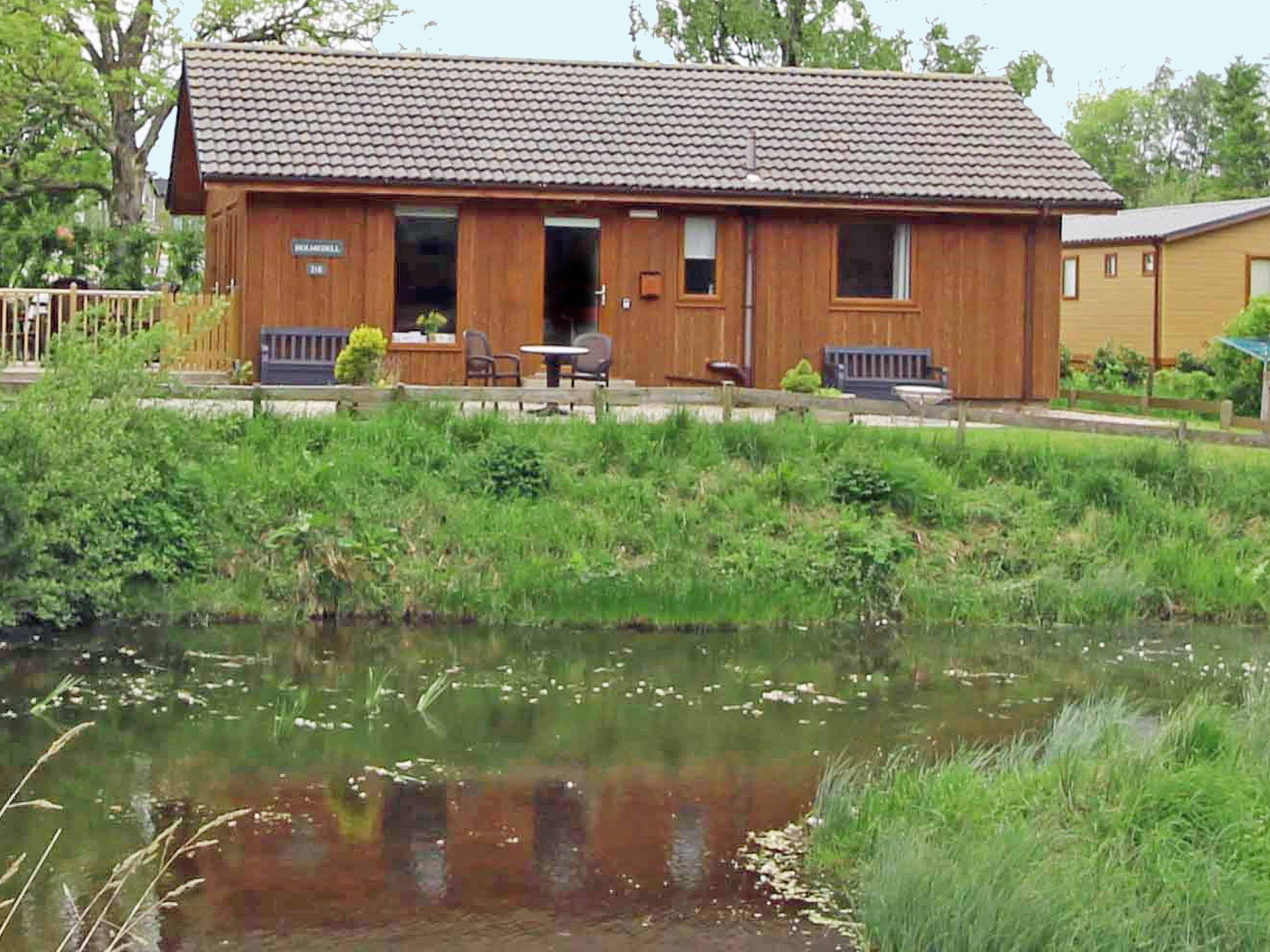 Dukes Pond Lodge