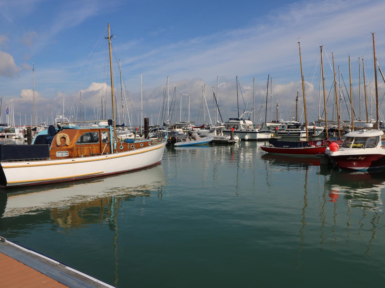 Holiday Cottage Reviews for Levante - Holiday Cottage in Cowes, Isle of Wight