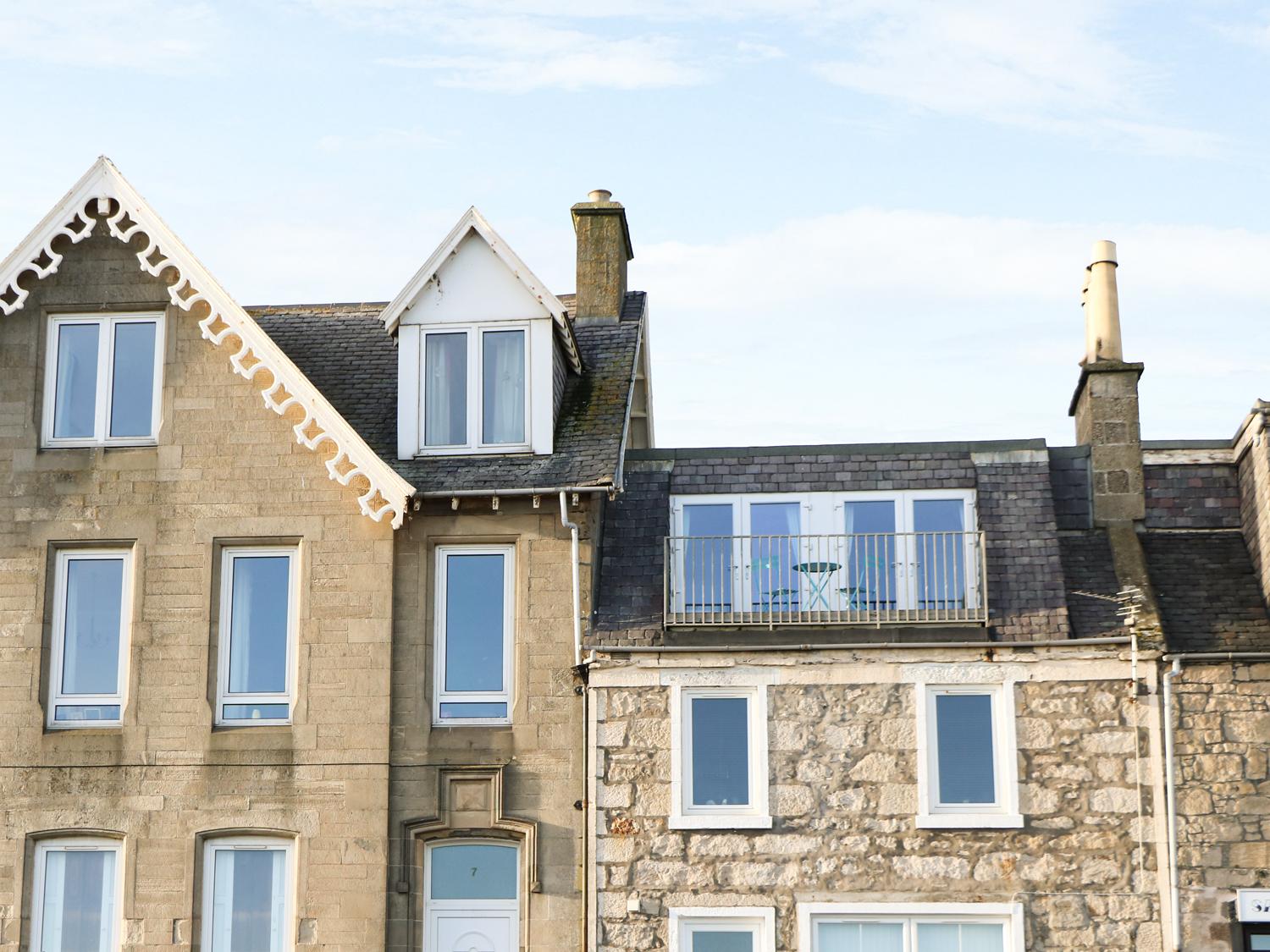 Holiday Cottage Reviews for Seascape - Self Catering Property in Lossiemouth, Moray