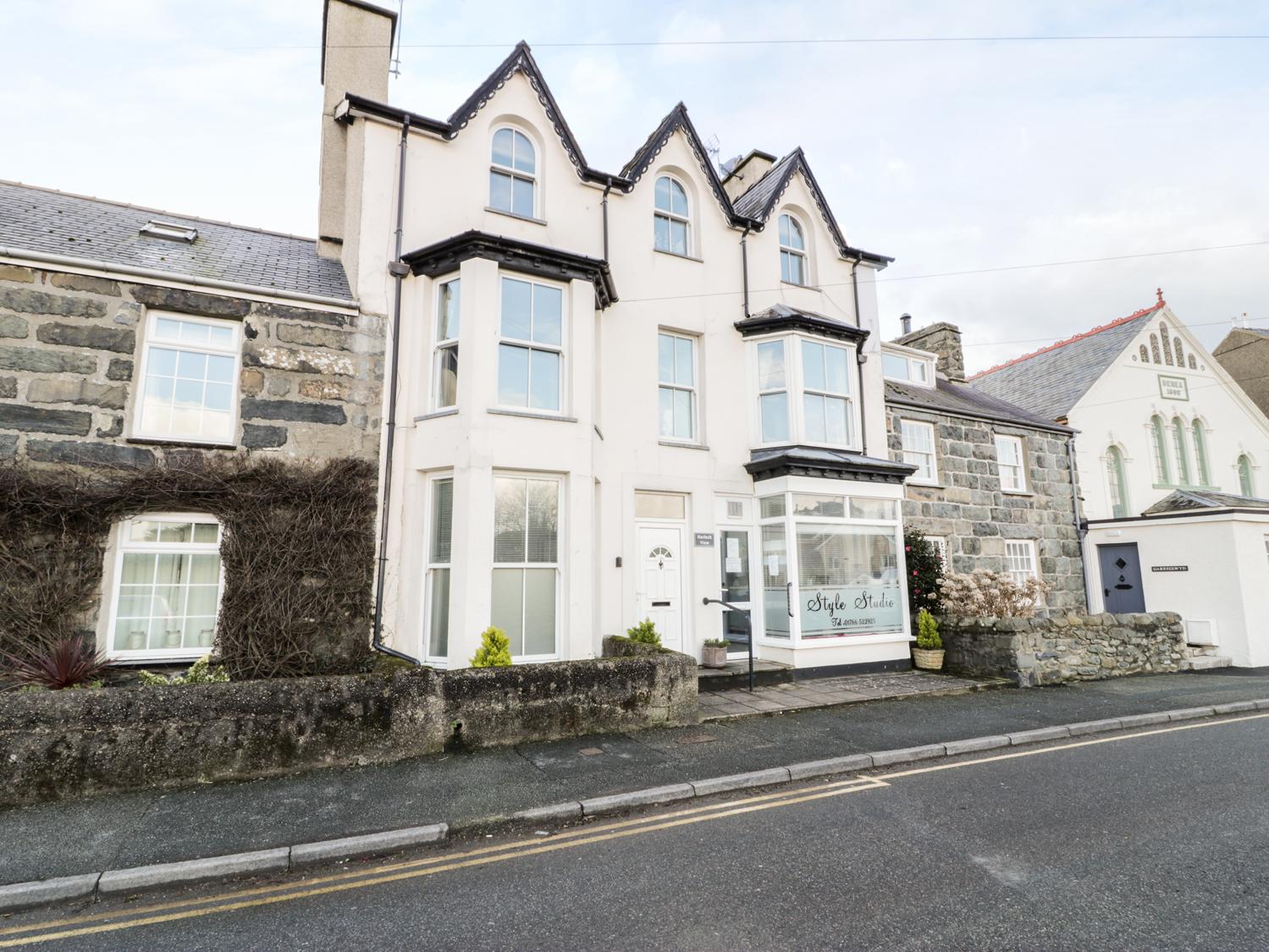 Holiday Cottage Reviews for Harlech View - Holiday Cottage in Criccieth, Gwynedd