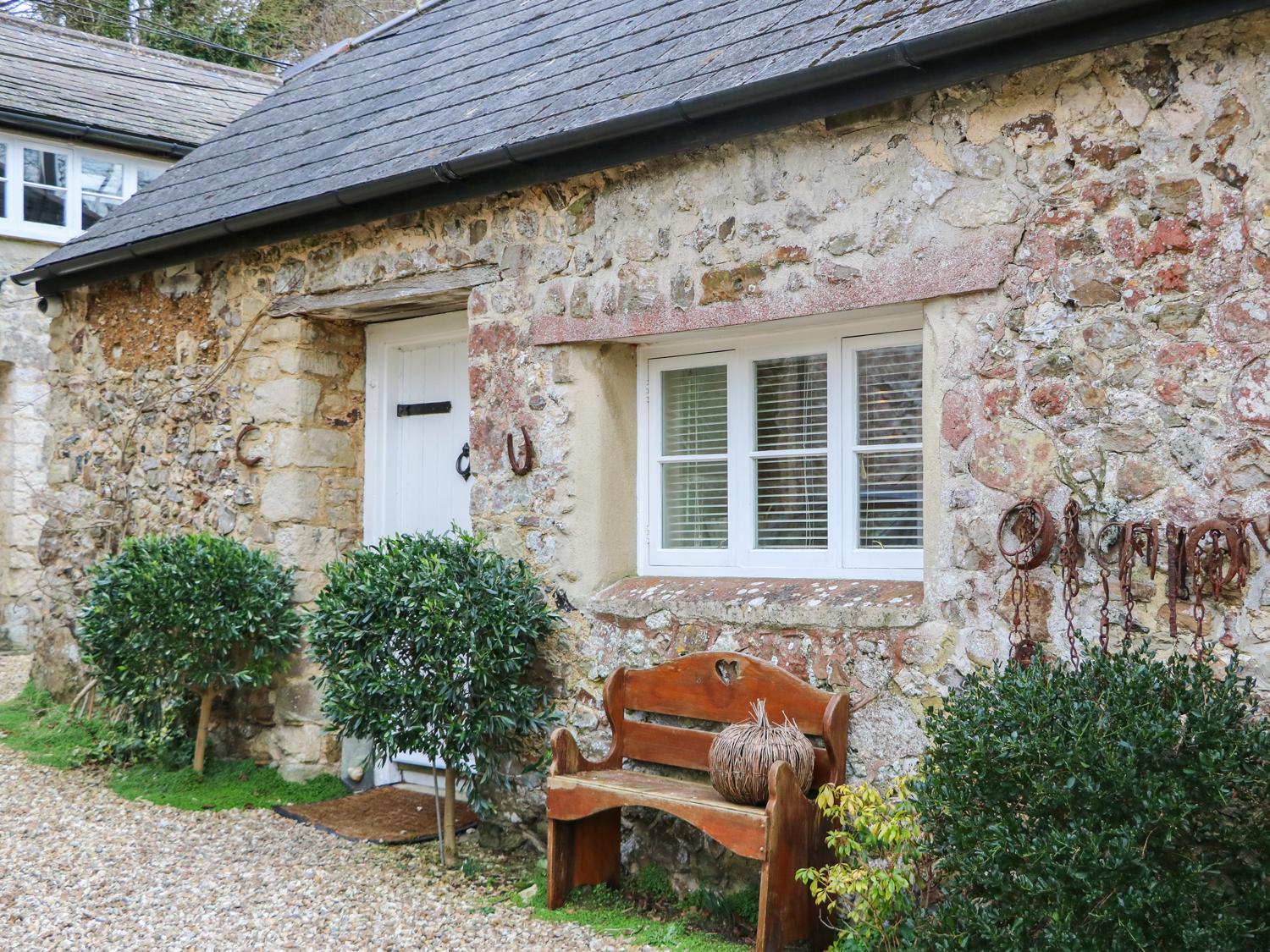 Holiday Cottage Reviews for Pottery Barn - Cottage Holiday in Branscombe, Devon