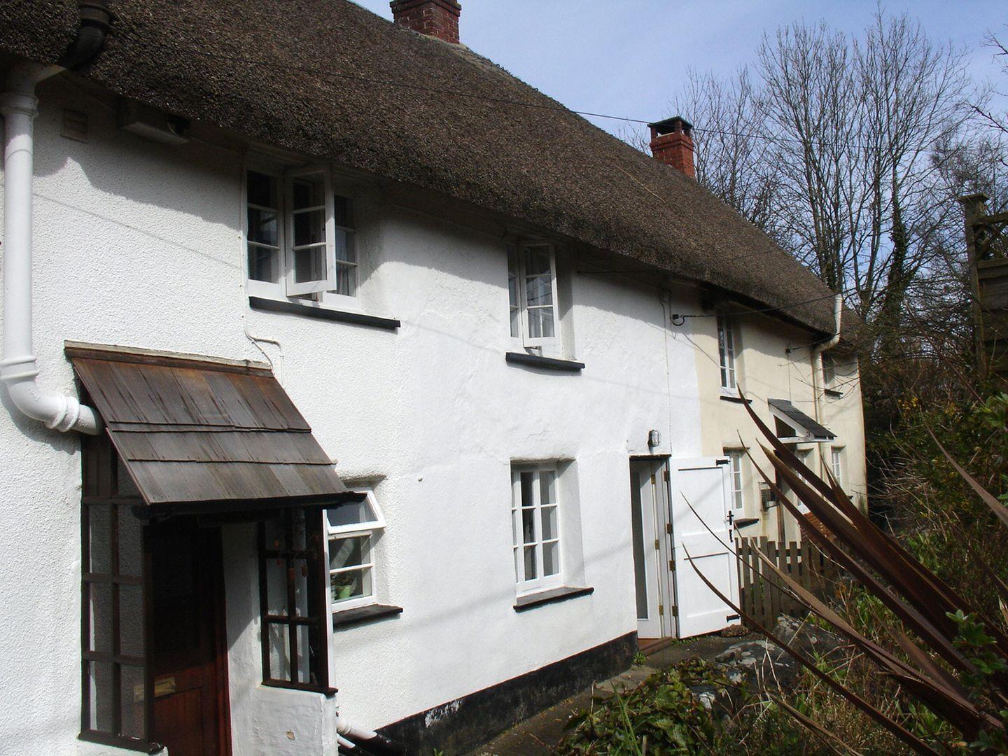 2 Churchgate Cottages