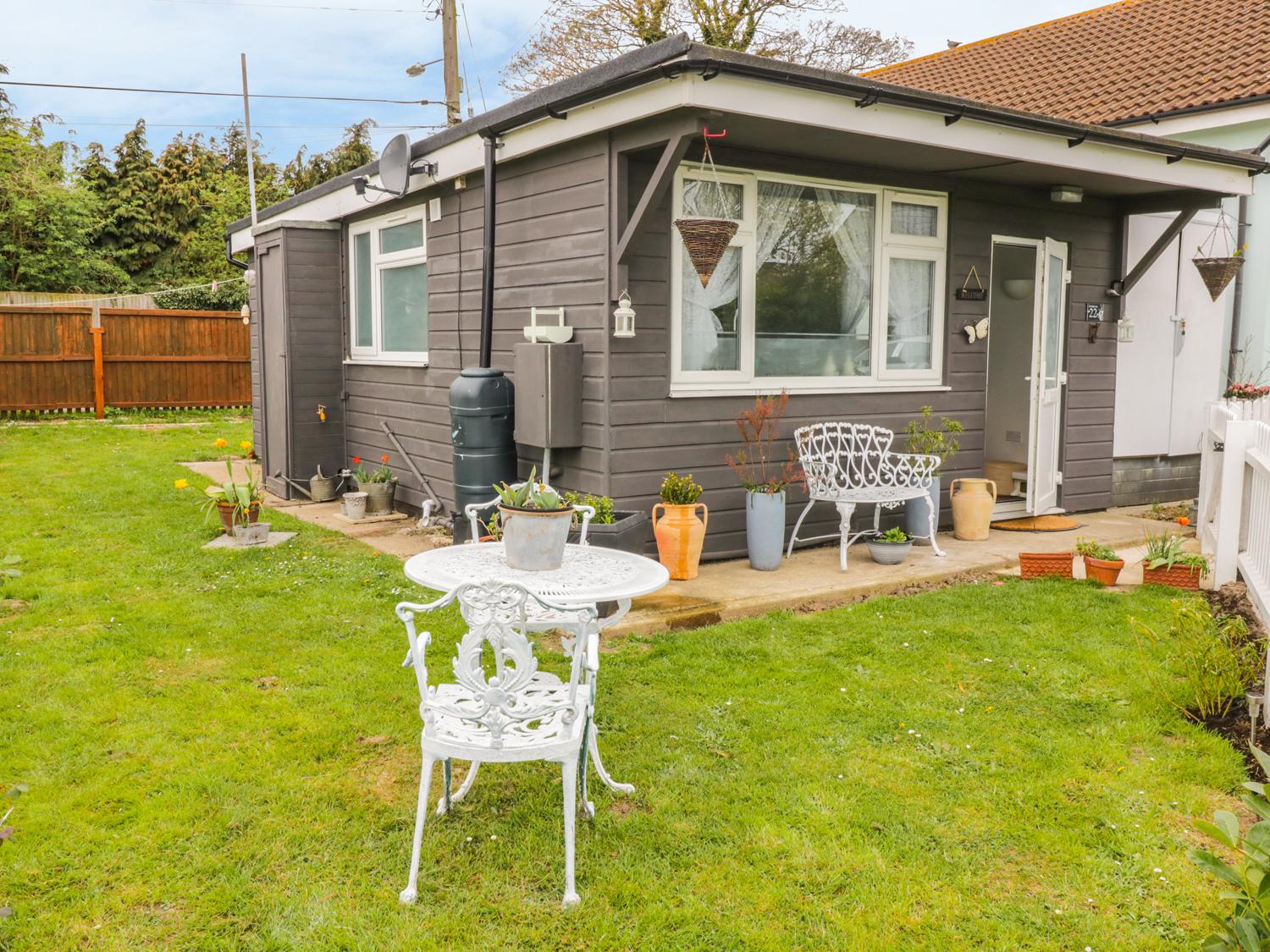 Holiday Cottage Reviews for Resthaven - Holiday Cottage in Harwich, Essex