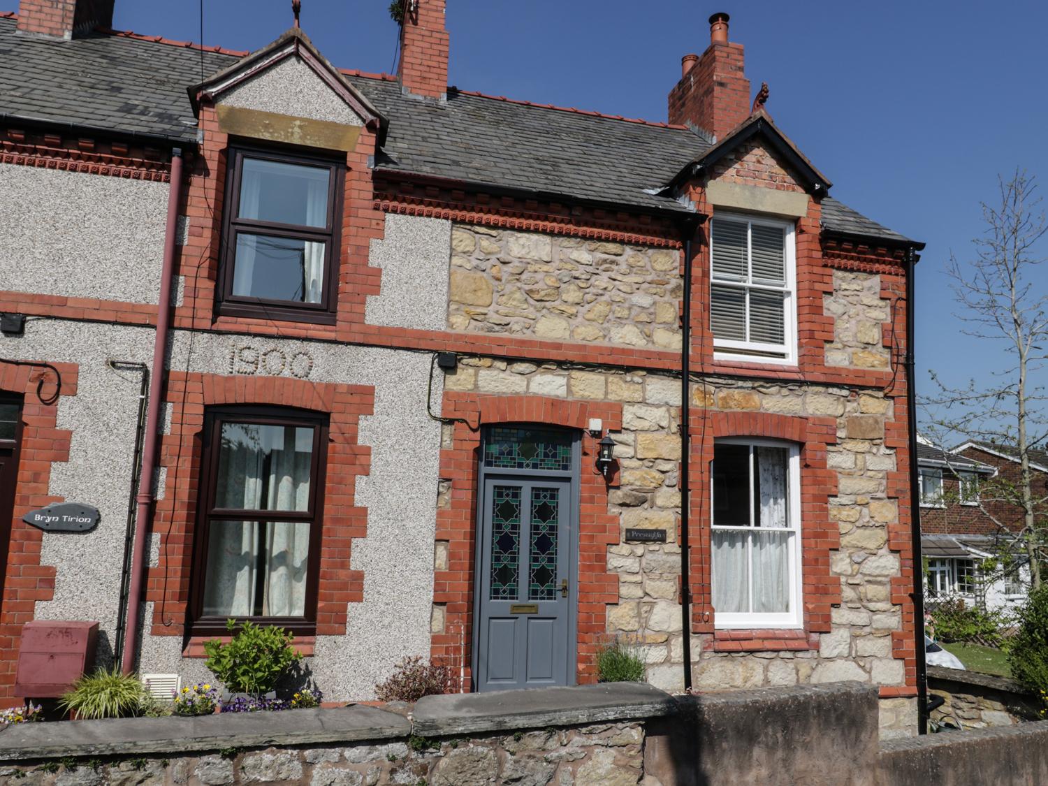 Holiday Cottage Reviews for Preswylfa - Holiday Cottage in Llangollen, Denbighshire