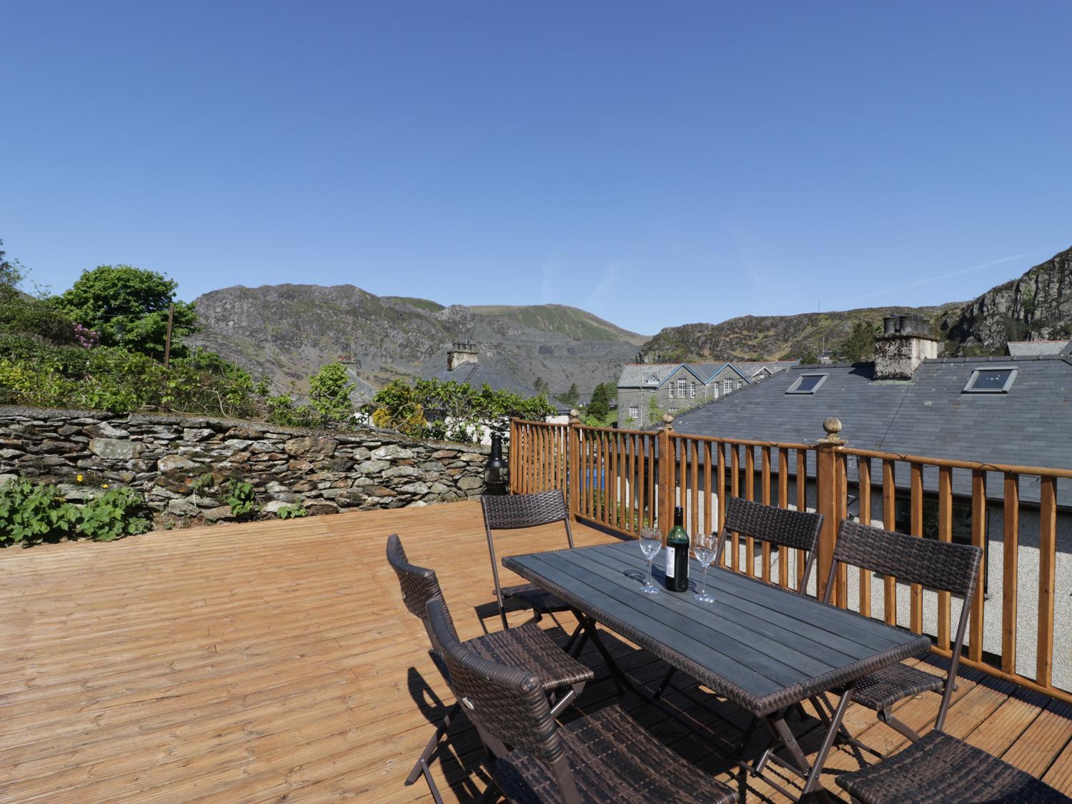 Holiday Cottage Reviews for Pen Y Garreg - Cottage Holiday in Blaenau Ffestiniog, Gwynedd