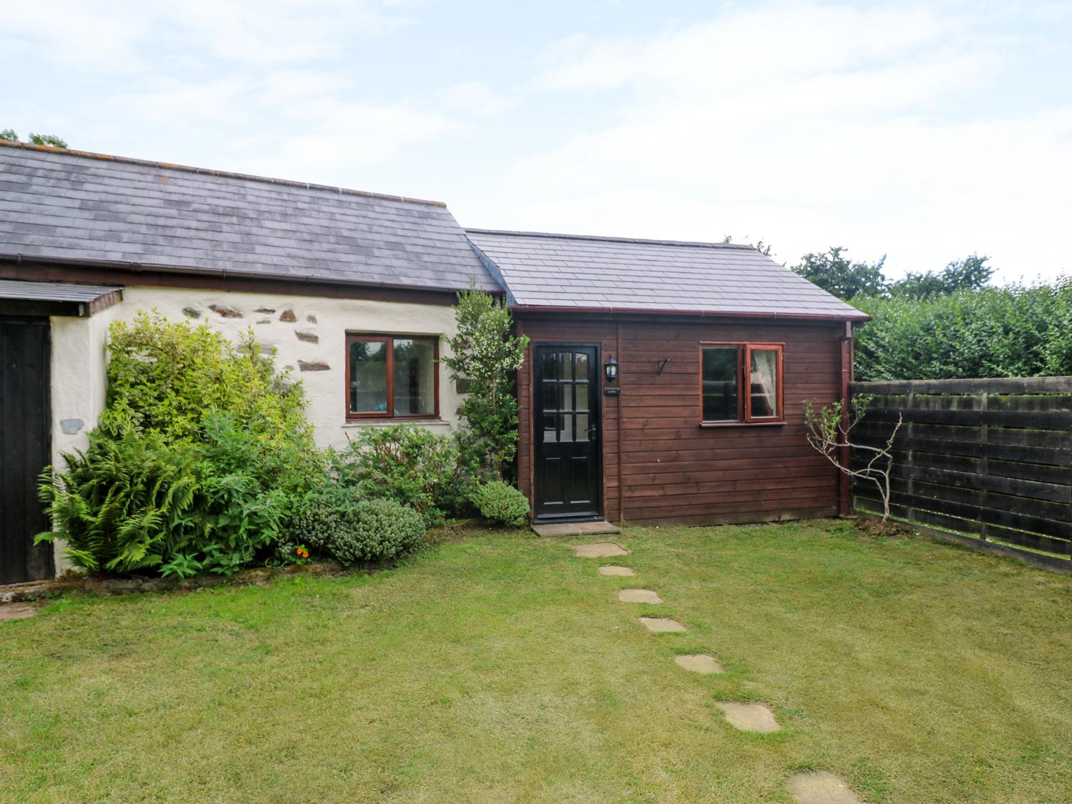 Holiday Cottage Reviews for Contention Barn - Cottage Holiday in Truro, Cornwall inc Scilly