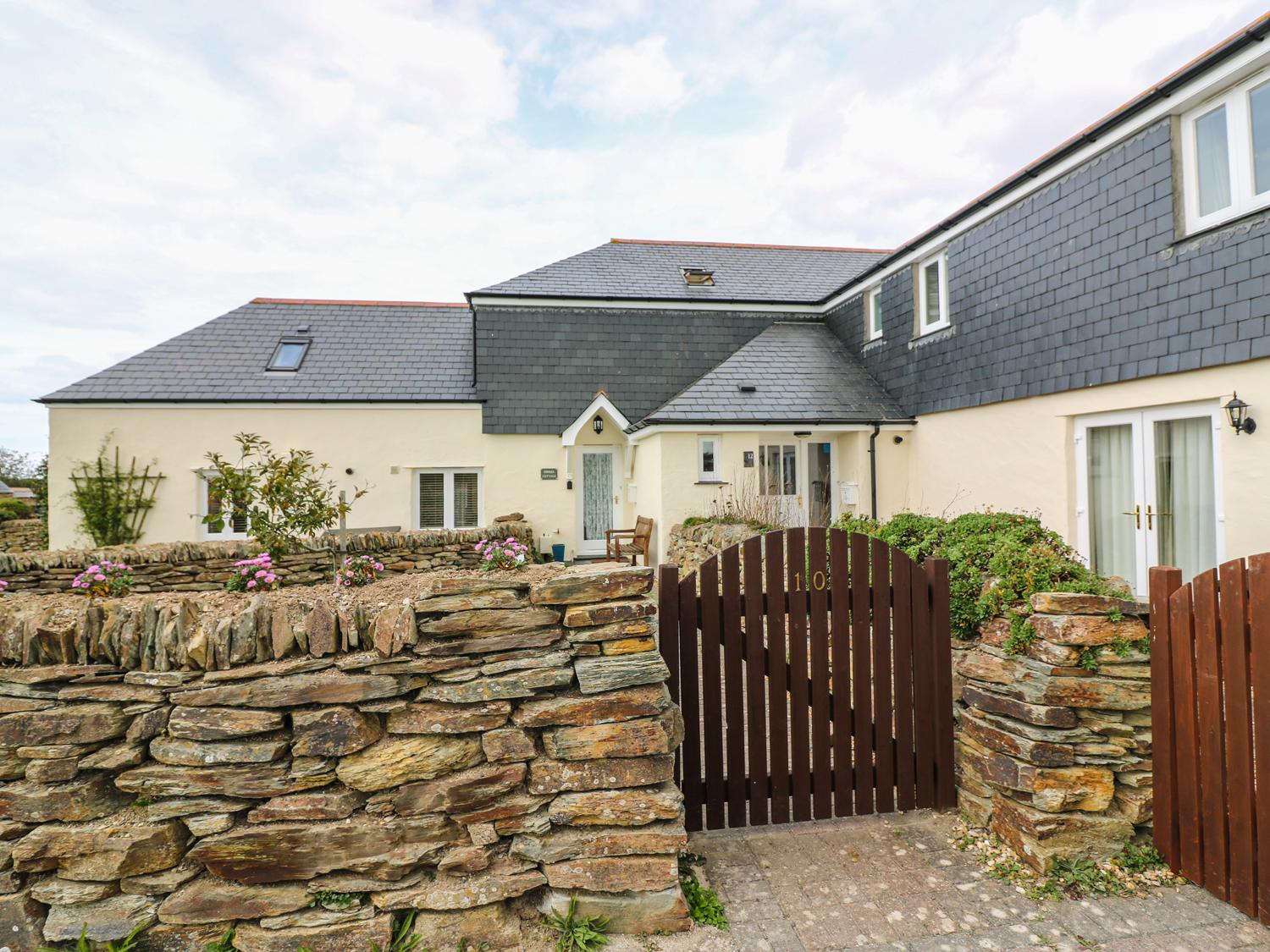 Holiday Cottage Reviews for Sorrel Cottage - Holiday Cottage in Padstow, Cornwall inc Scilly