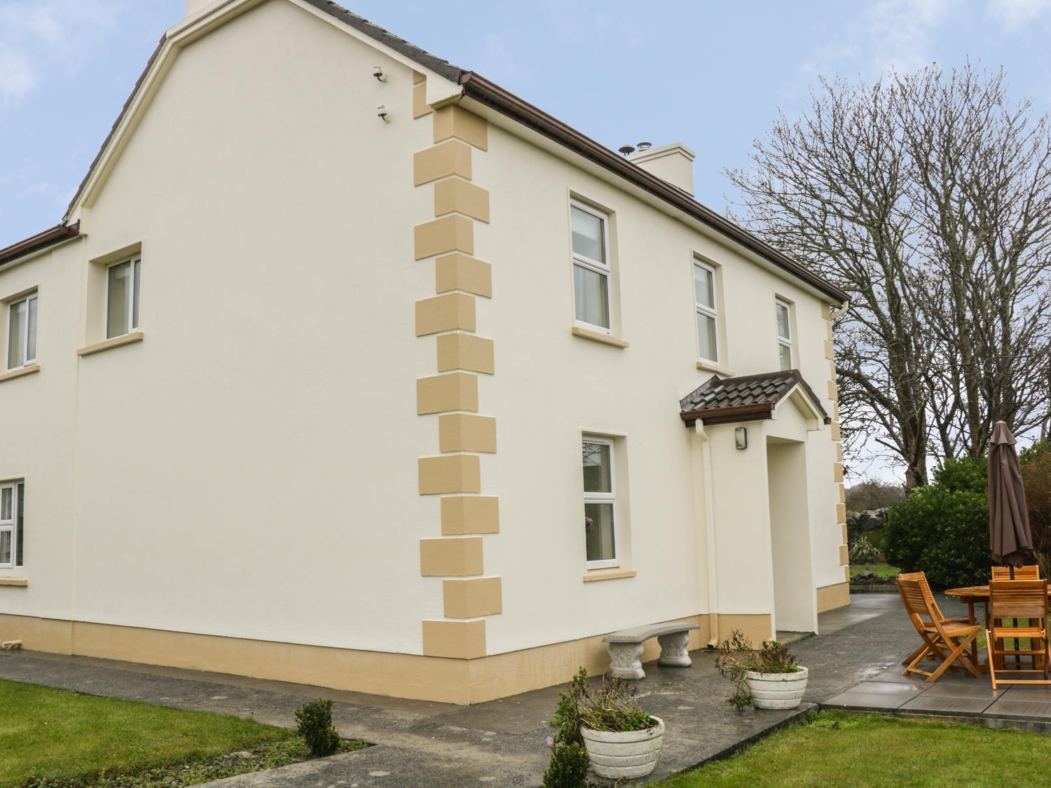 Holiday Cottage Reviews for Tigh Darby - Self Catering in Spiddal, Galway