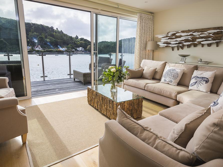 Holiday Cottage Reviews for Villa 1, Estura - Self Catering Property in Salcombe, Devon