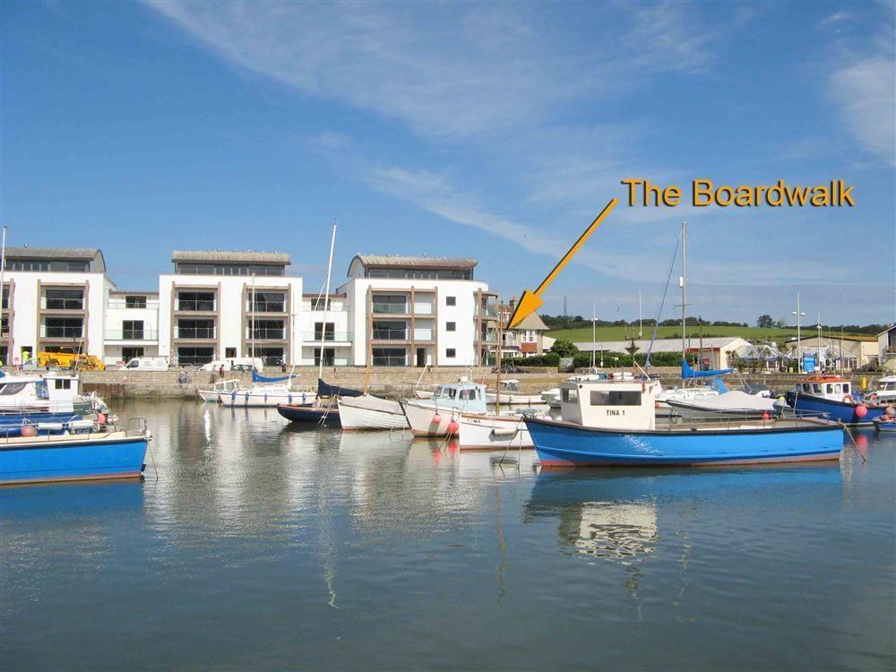 Holiday Cottage Reviews for The Boardwalk - Self Catering in West Bay, Dorset