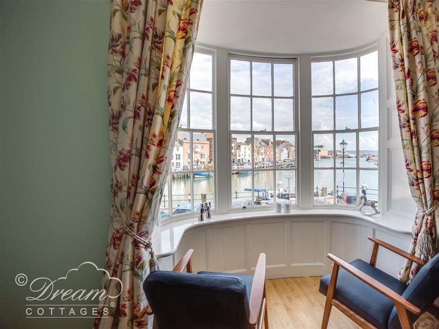 Holiday Cottage Reviews for Tradewinds - Cottage Holiday in Weymouth, Dorset