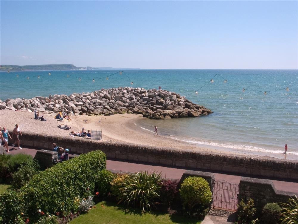 Holiday Cottage Reviews for Weymouth Bay Apartment B - Holiday Cottage in Weymouth, Dorset