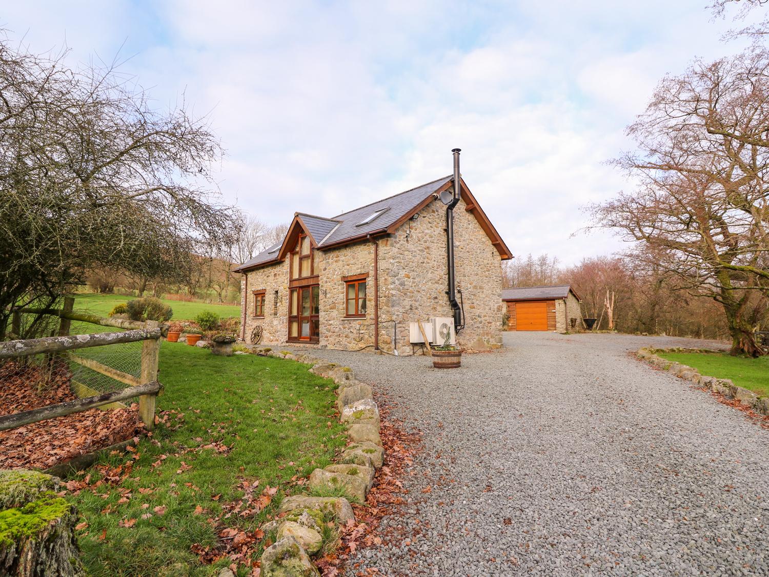 The Carnau Lodgings