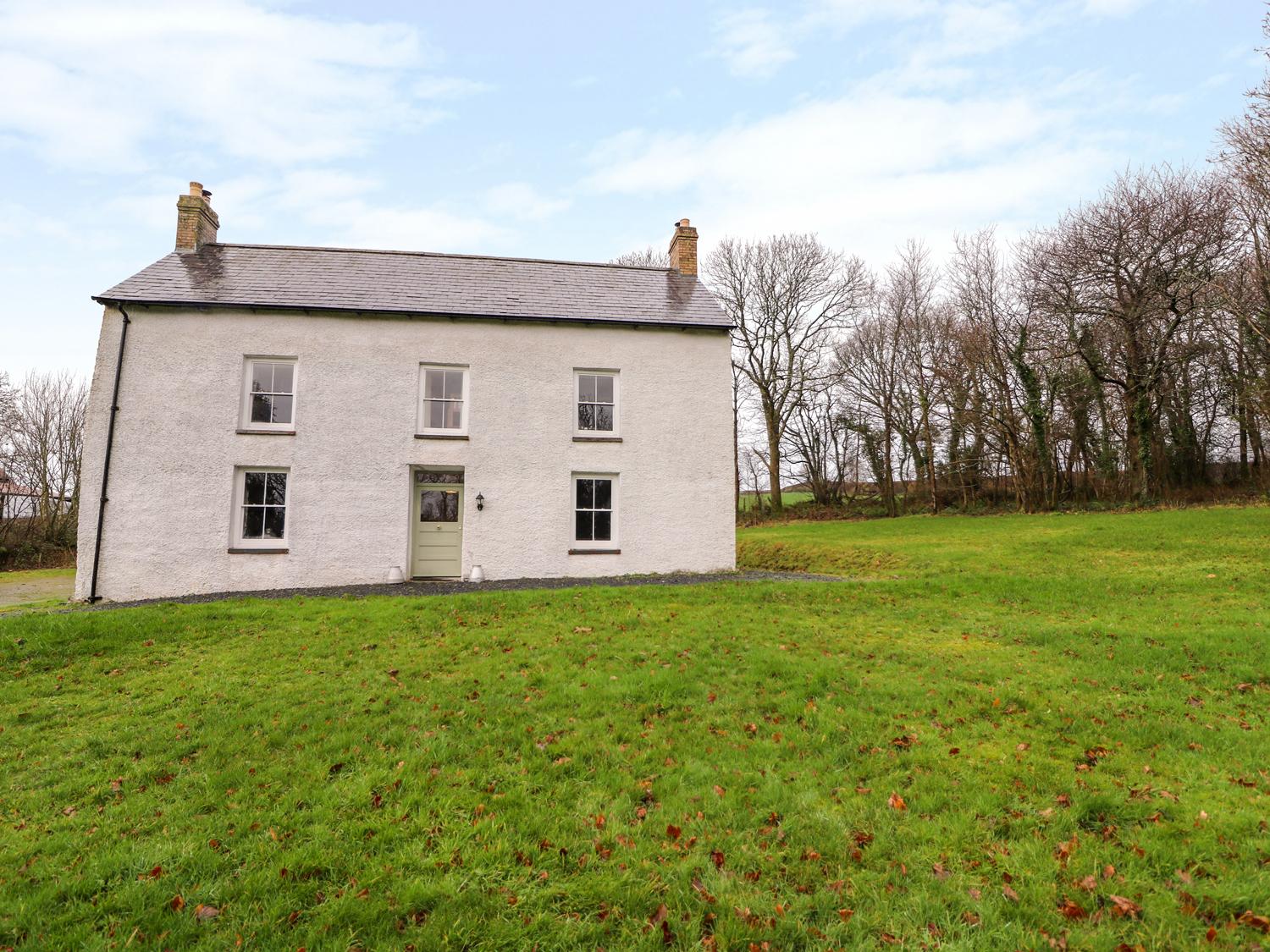 Llwyncadfor Farm