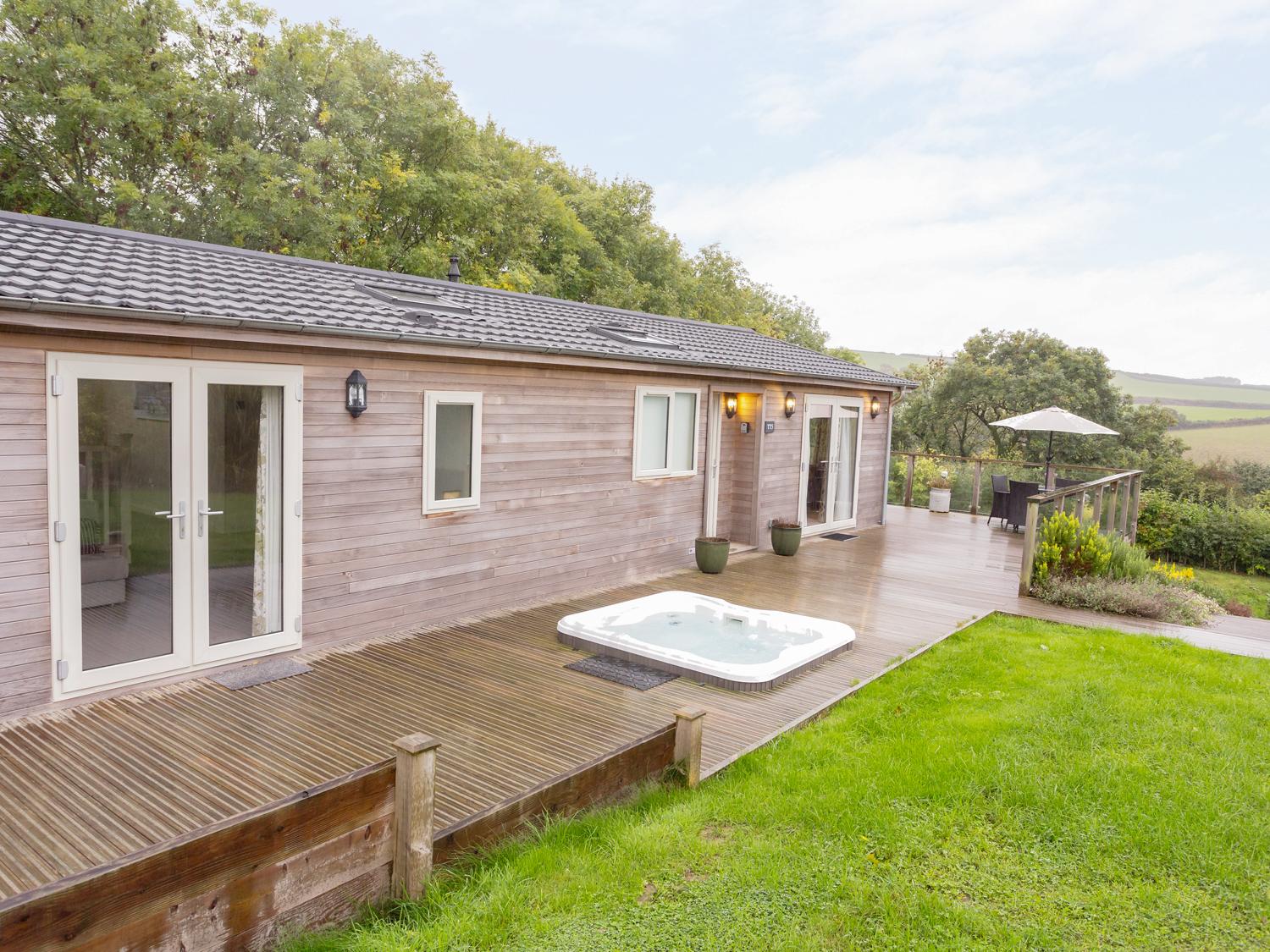 Holiday Cottage Reviews for 5 Tree Tops - Holiday Cottage in Lanreath, Cornwall inc Scilly