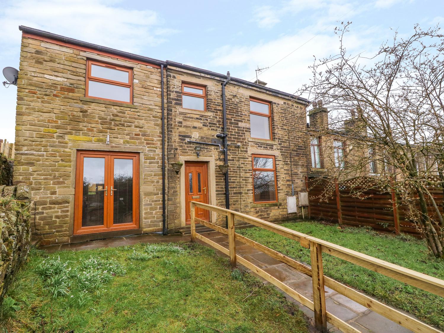 Holiday Cottage Reviews for Moscow Mews - Holiday Cottage in Bradford, West Yorkshire