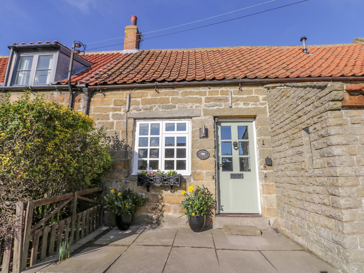 Holiday Cottage Reviews for Raygill Cottage - Holiday Cottage in Sneaton, North Yorkshire