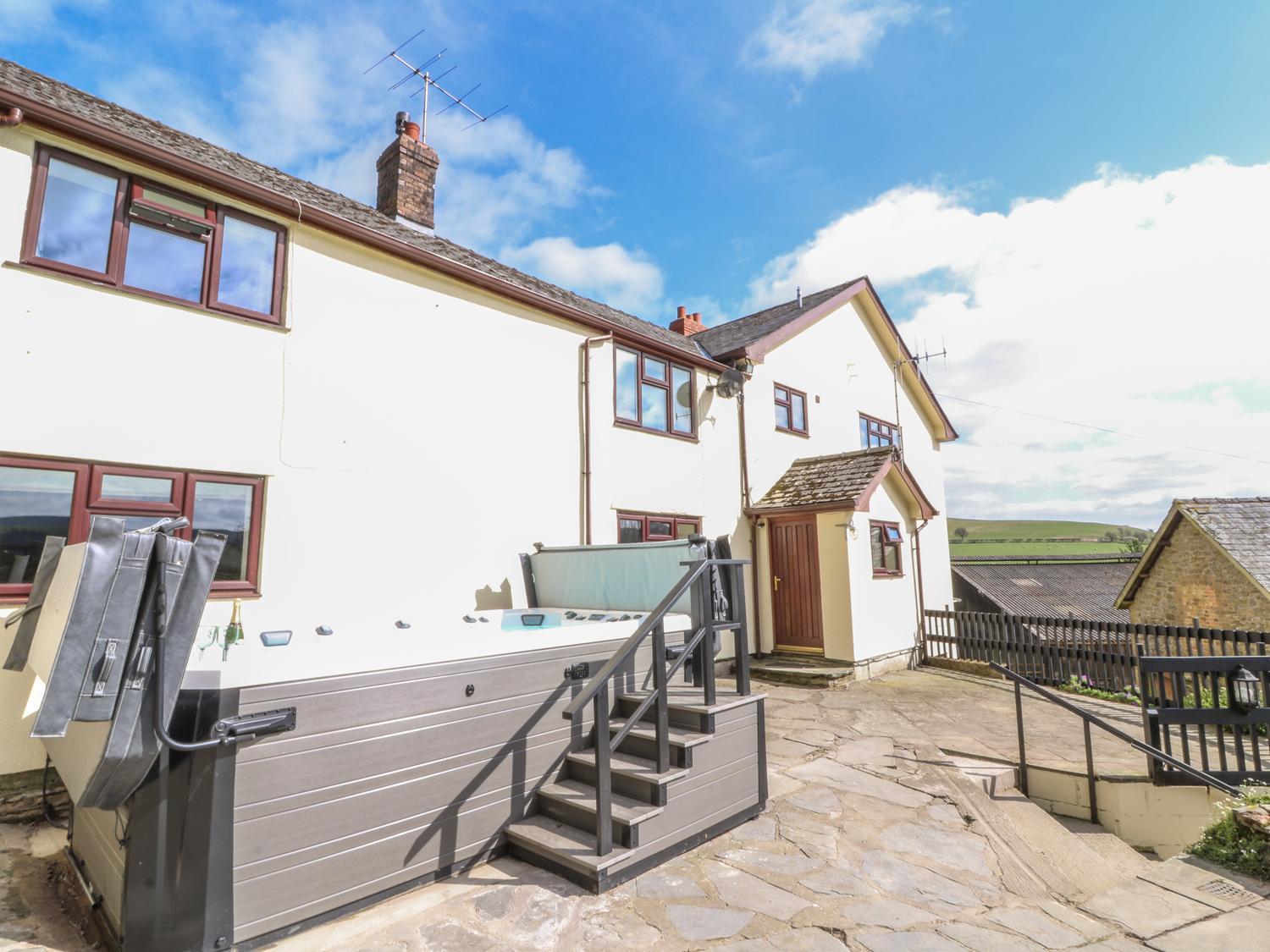 Holiday Cottage Reviews for Treboeth - Holiday Cottage in Knighton, Powys