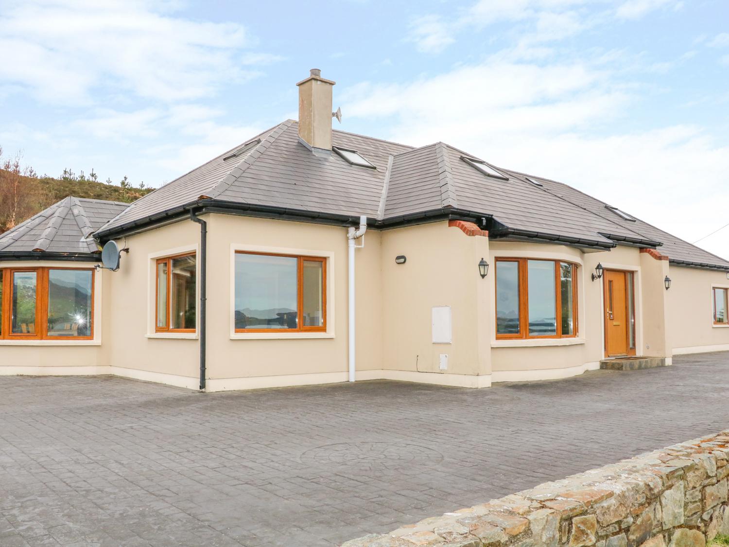 Holiday Cottage Reviews for Rockhill View - Self Catering Property in Rathmullan, Donegal