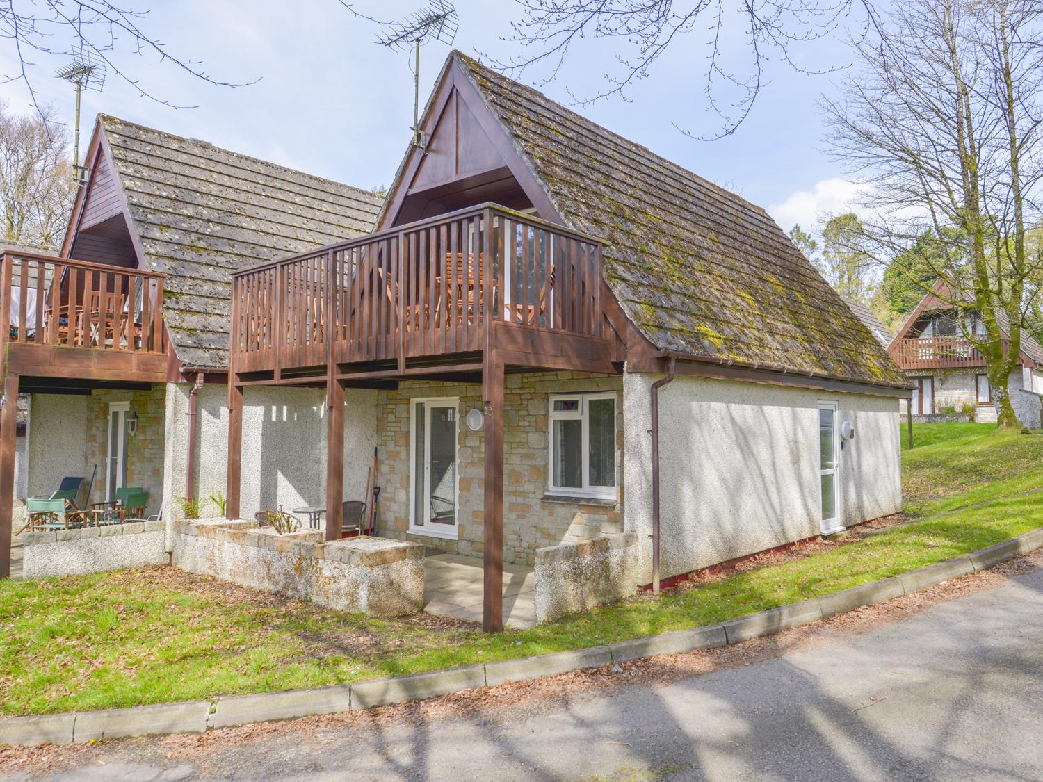 Valley Lodge 12